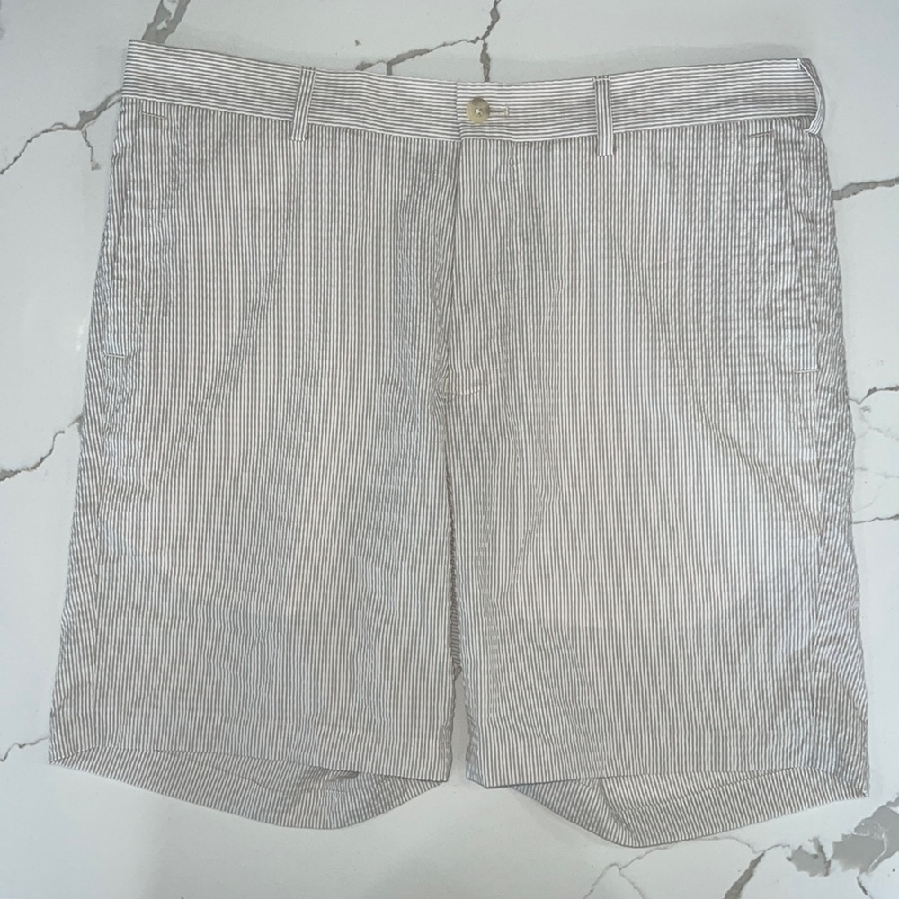 Peter Millar Featherweight seersucker shorts